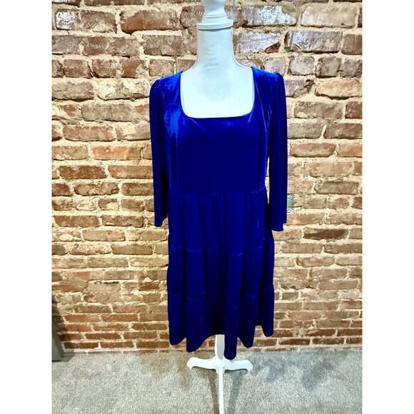 Madison Tara Women’s Sz 16 Blue Velvet Y2K Style Dress Holiday festival - Picture 1 of 9
